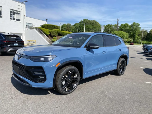 2026 Volkswagen Tiguan SE R-Line Black 4MOTION