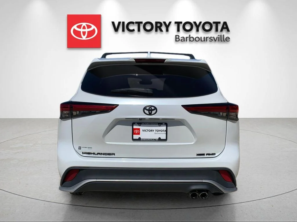 Used 2023 Beige Toyota XSE image 4