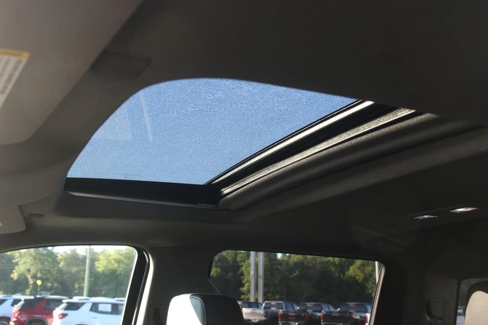 Used 2022 Black Chevrolet LTZ image 37