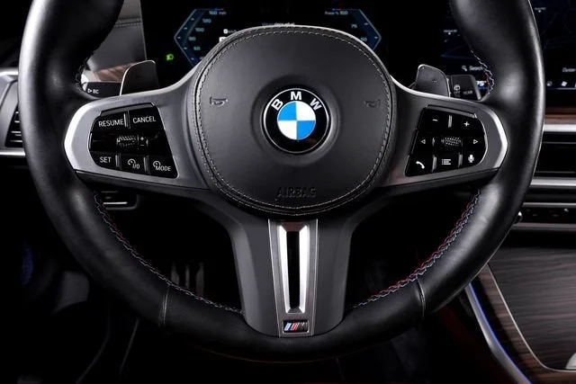 Used 2024 Frozen Pure Gray Metallic BMW M60i image 40