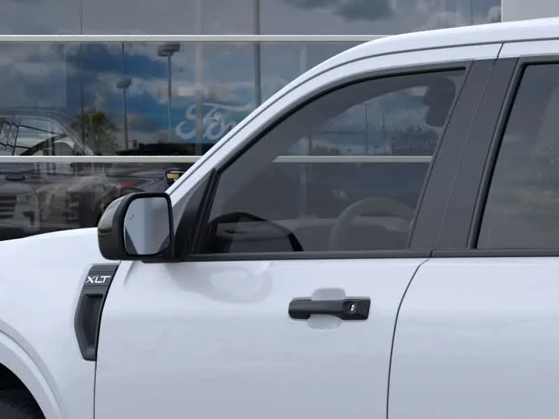 New 2026 Space White Metallic Ford XLT image 21