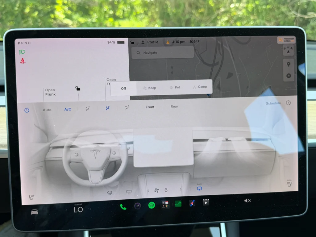 Used 2020  Tesla Standard Range image 15
