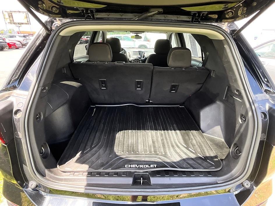 Used 2022 Black Chevrolet LT image 10