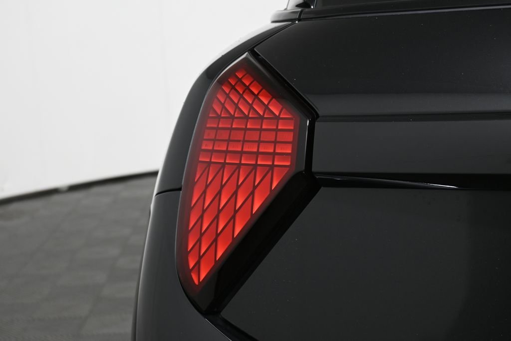 New 2026 Black MINI Iconic image 12