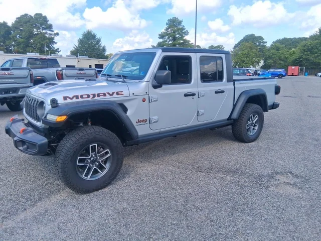 2024 Jeep Gladiator Mojave