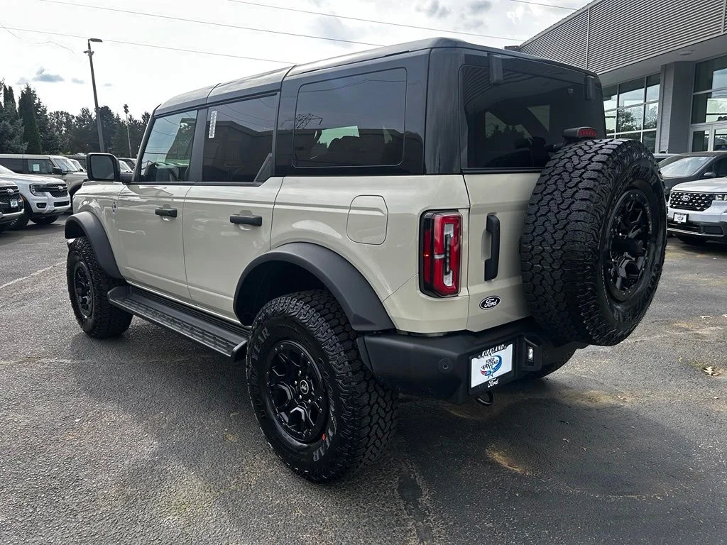 New 2026 Desert Sand Ford Outer Banks® image 7