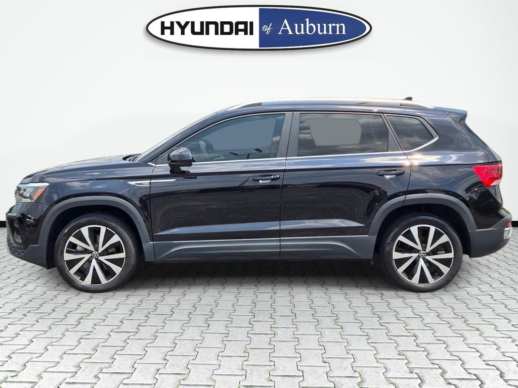 2023 Volkswagen Taos SE - Photo 10