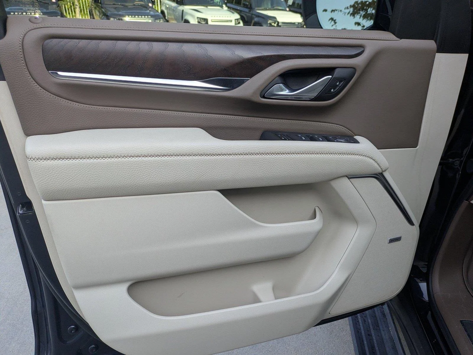 Used 2024 Midnight Blue Metallic GMC Denali image 12