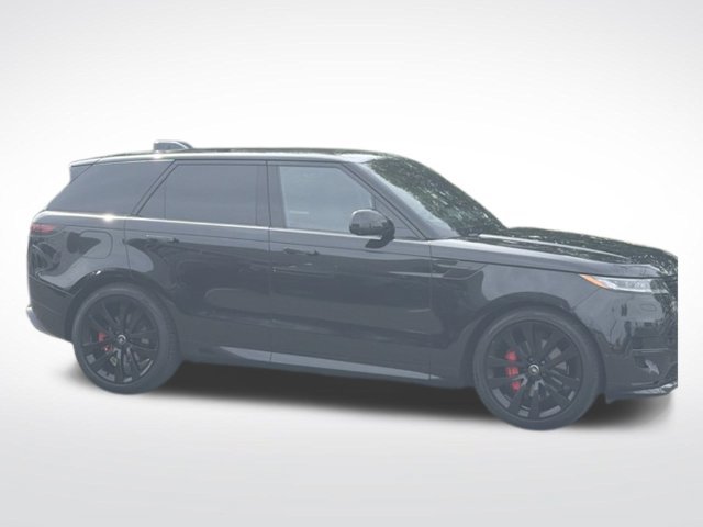 Certified Used 2025 Black Land Rover Dynamic SE image 6