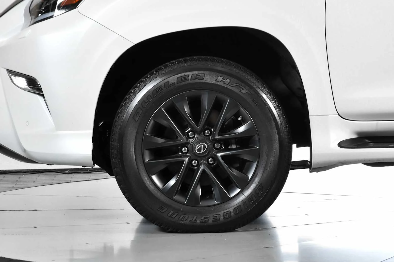 Certified Used 2022 Starfire Pearl Lexus Premium image 12