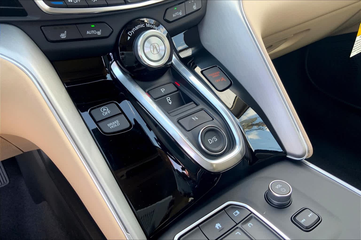 2025 Acura TLX Technology Package - Photo 7