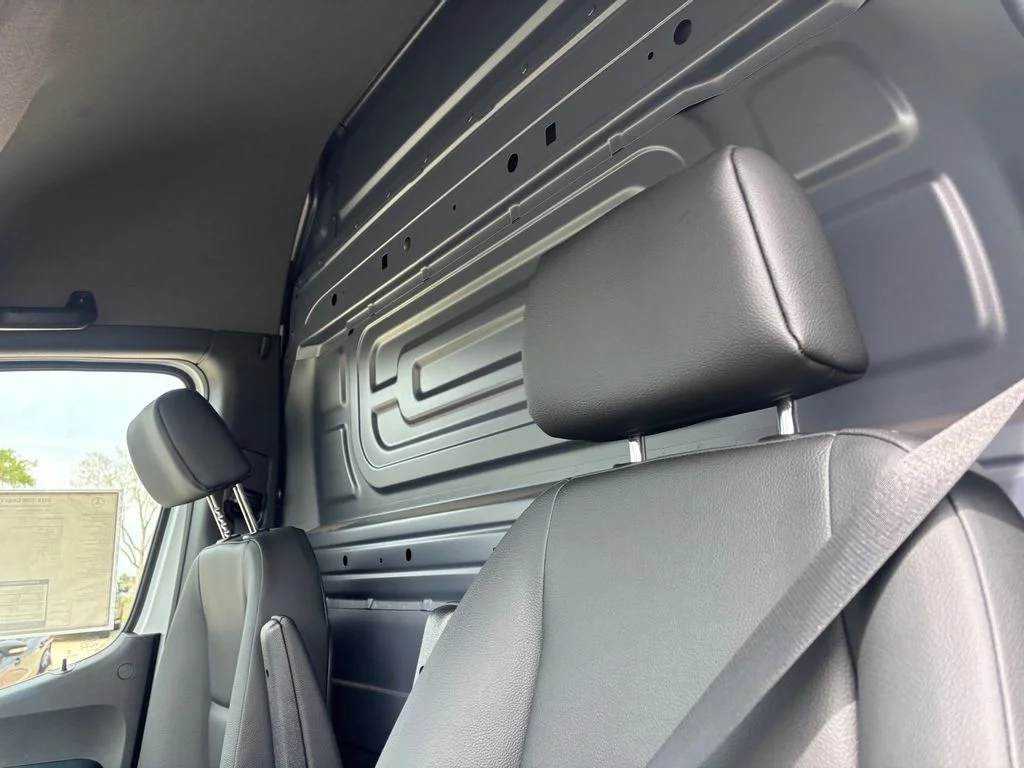 2025 Mercedes-Benz Sprinter Cargo Van Base - Photo 7