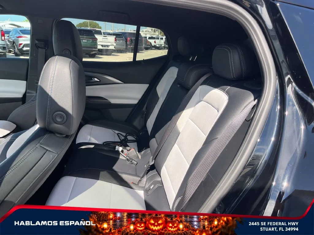 Used 2026 Black Chevrolet LT image 25