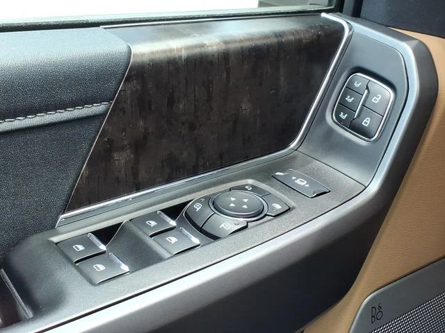 Used 2024 Gray Ford Lariat image 19