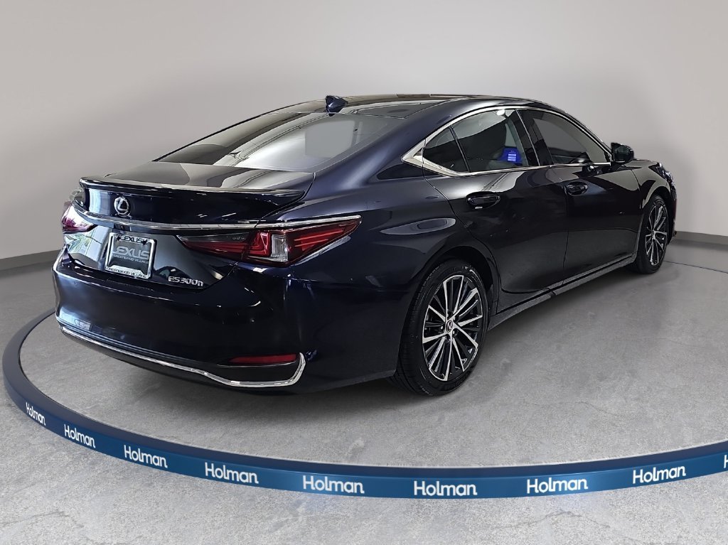 Certified Used 2025 Blue Lexus 300h image 5