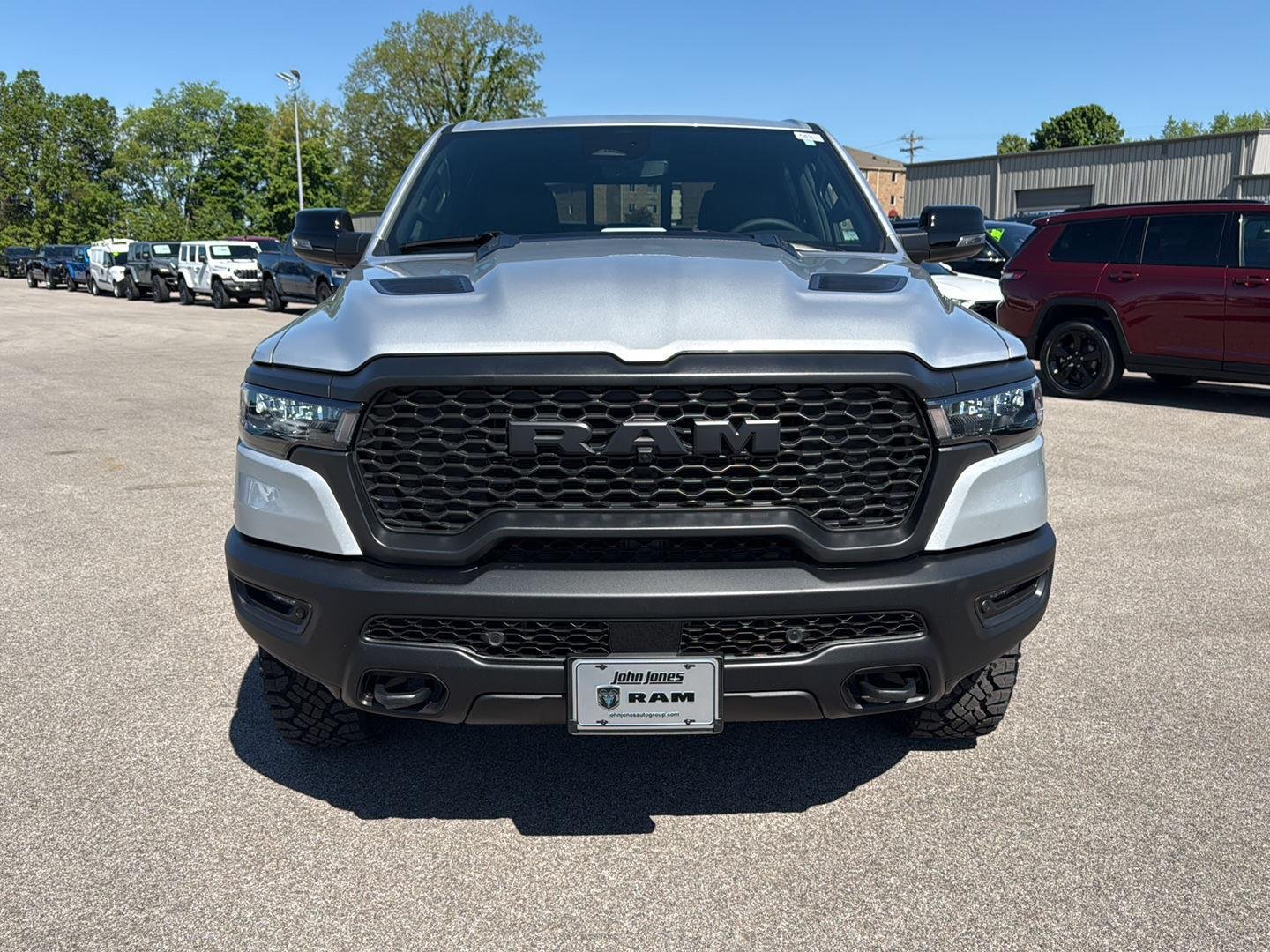 New 2026 Silver Zynith Exterior Paint RAM Rebel image 17