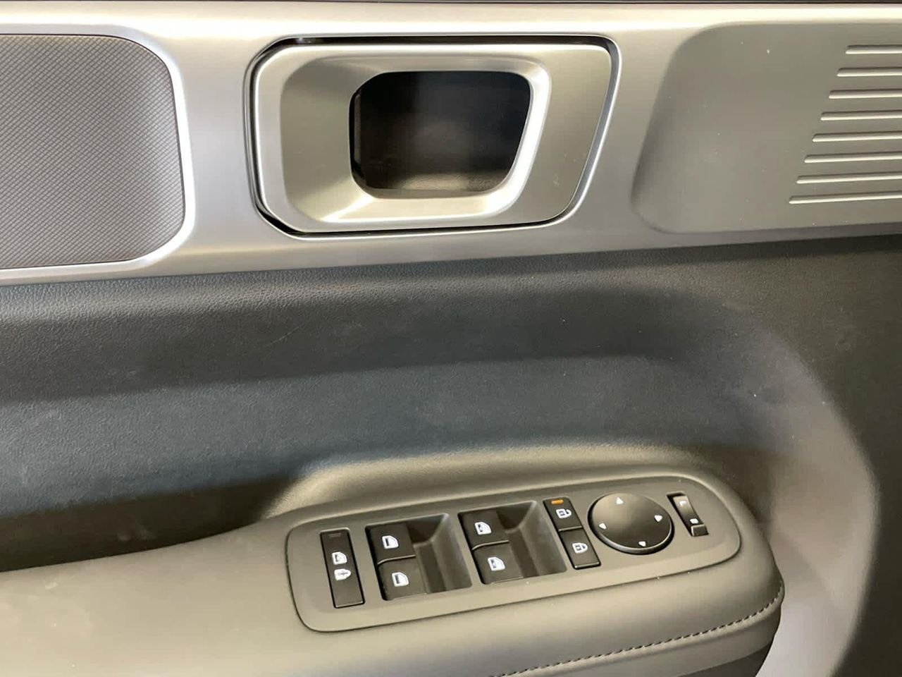New 2026 Atlantis Blue Hyundai XRT AWD image 29