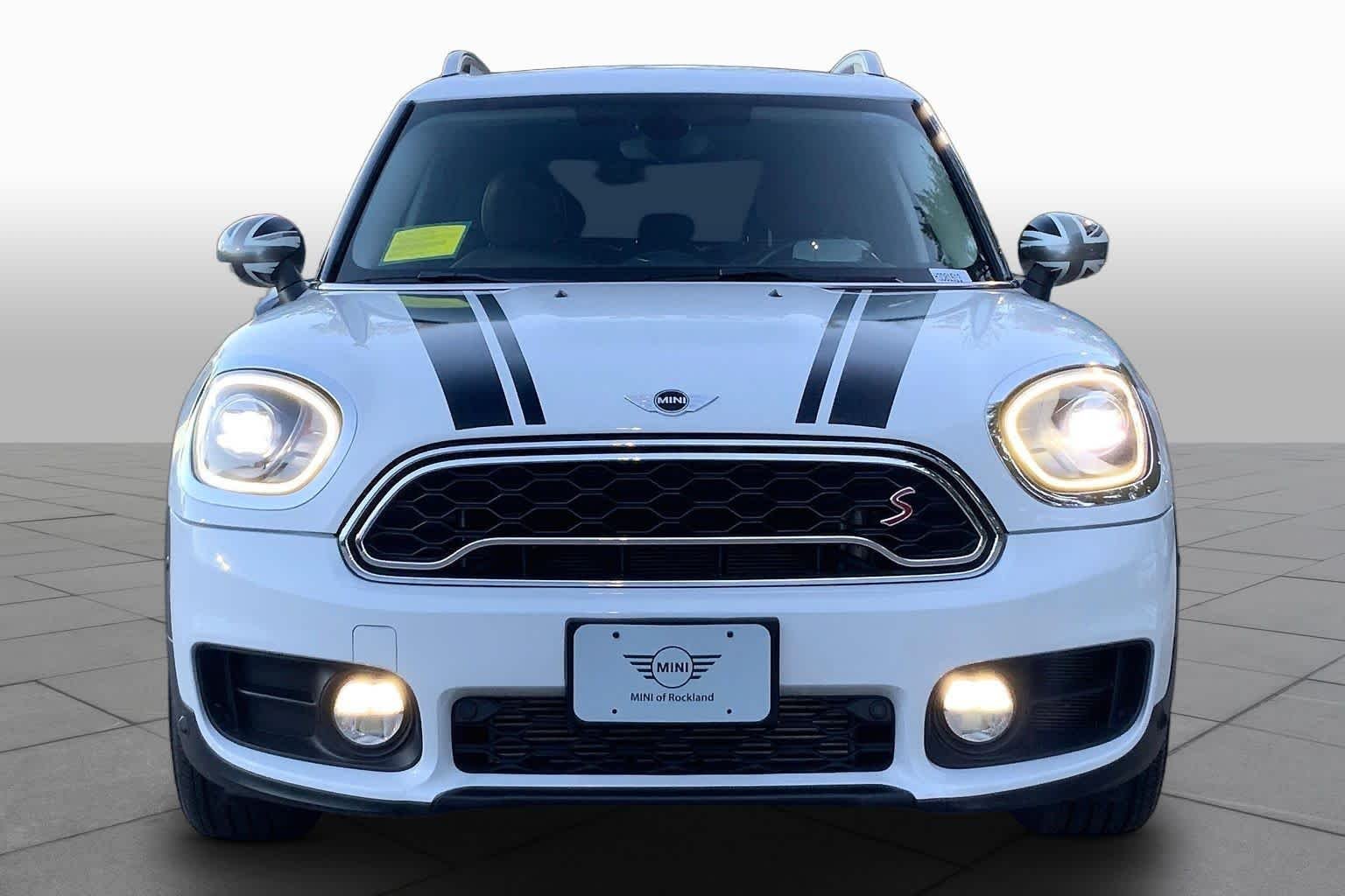 Used 2017 Light White MINI Cooper S image 3
