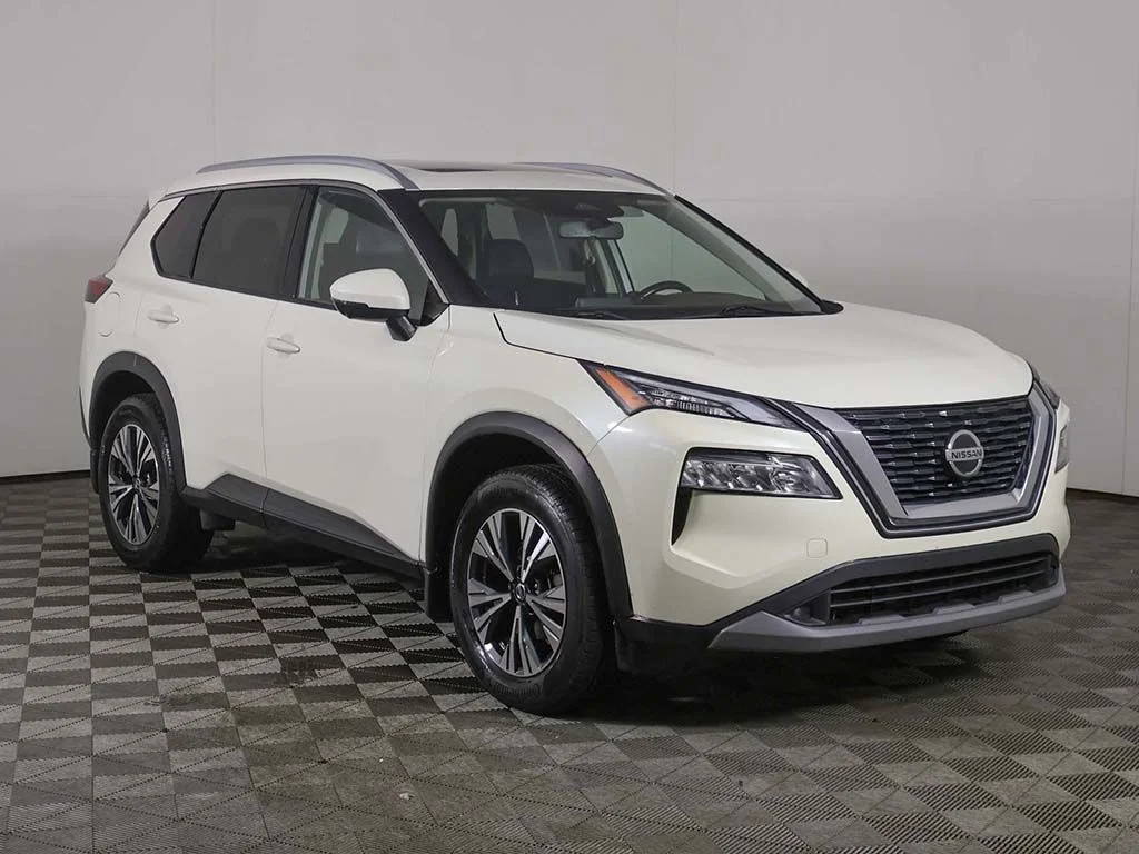 Used 2021 Nissan Rogue SV with VIN JN8AT3BB5MW234119 for sale in Cleveland Heights, OH