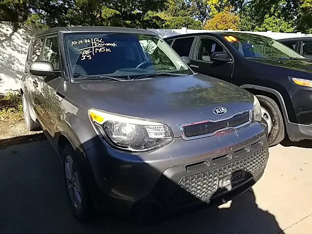 Used 2015 Gray Kia Base image 2
