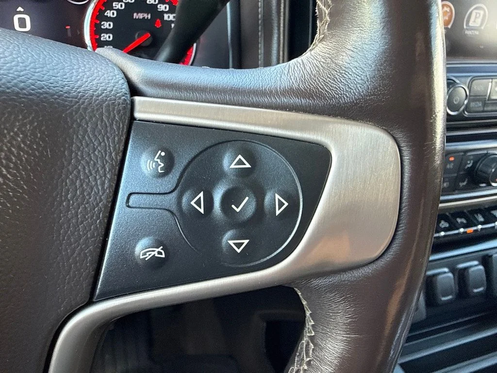 Used 2016 Iridium Metallic GMC Denali image 23