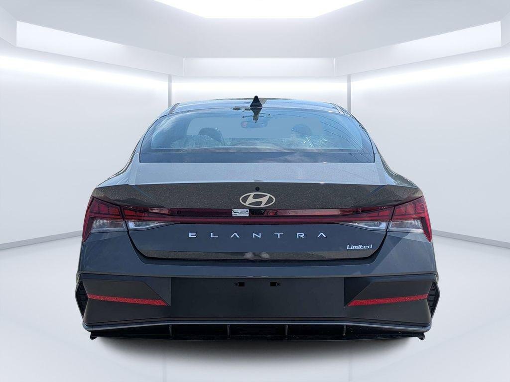 New 2026 Gray Hyundai Limited image 4
