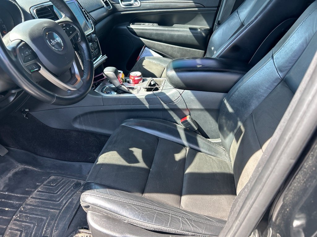 Used 2019 Black Jeep Altitude image 7