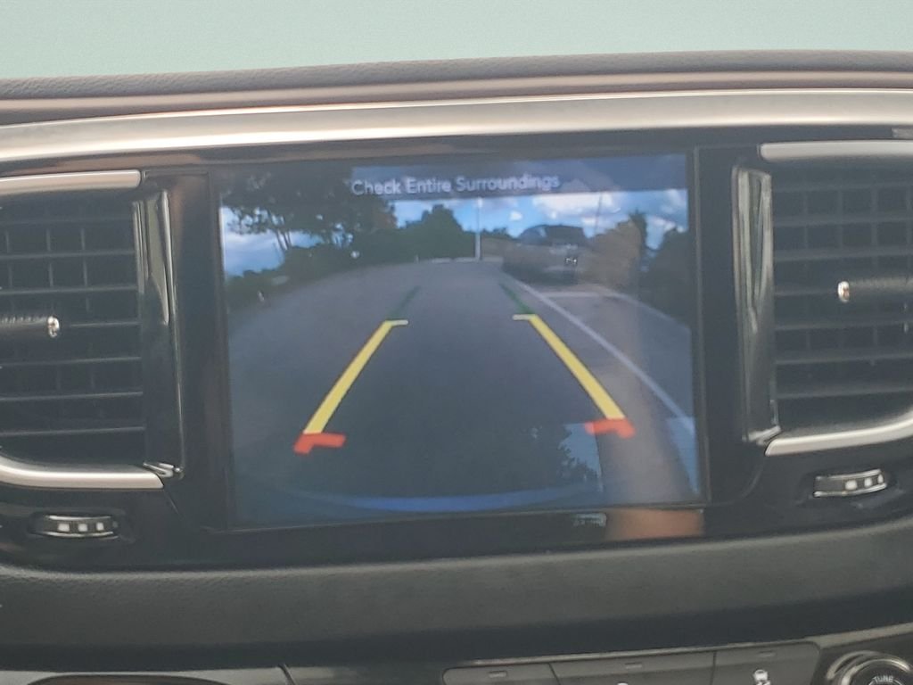 2017 Chrysler Pacifica Touring-L Plus - Photo 17