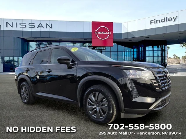 2026 Nissan Pathfinder SV