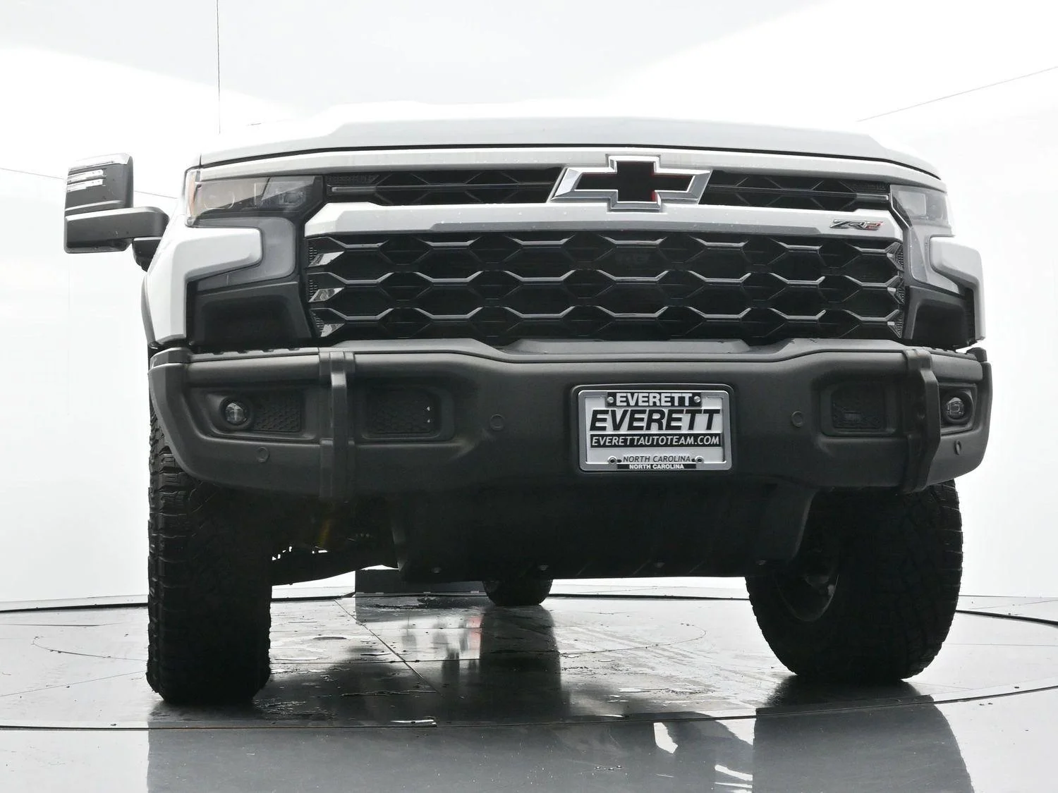 Used 2024 Summit White Chevrolet ZR2 image 47