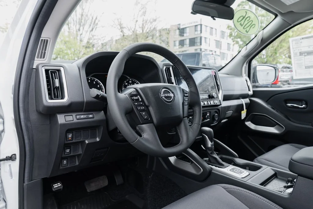 New 2026 Glacier White Nissan Crew Cab SV image 23