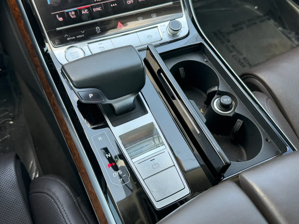 Used 2019 Glacier White Metallic Audi L 55 (Tiptronic) (No Longer Available Fo image 19