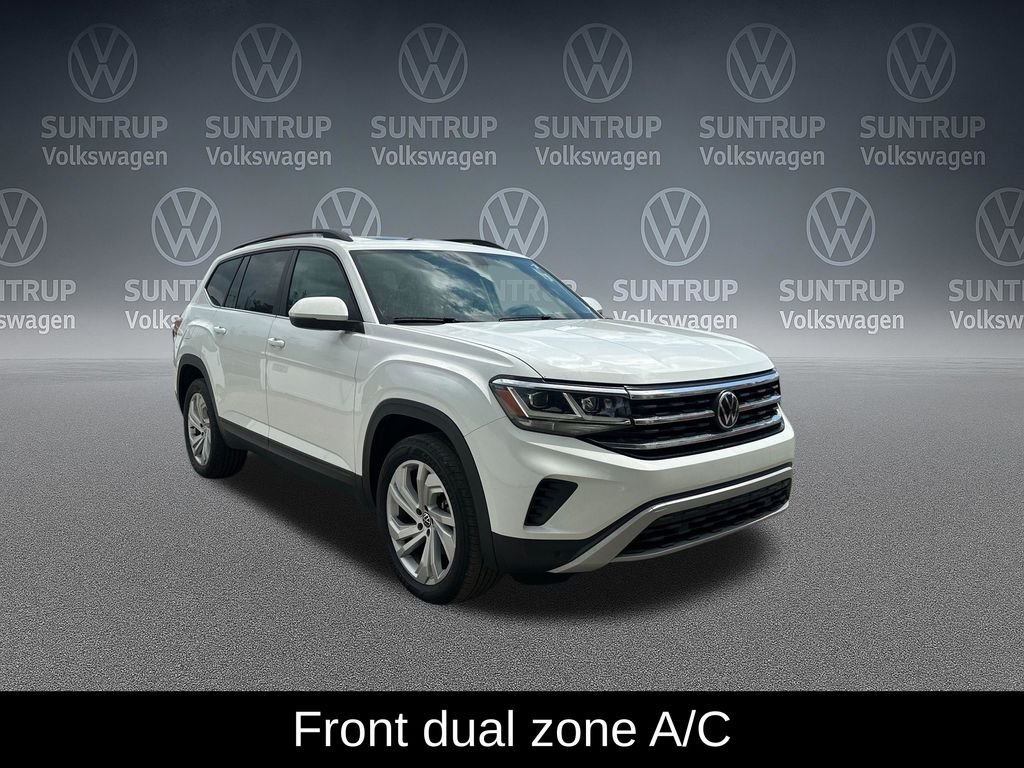 Used 2023 White Volkswagen 2.0T SE w/Technology image 10
