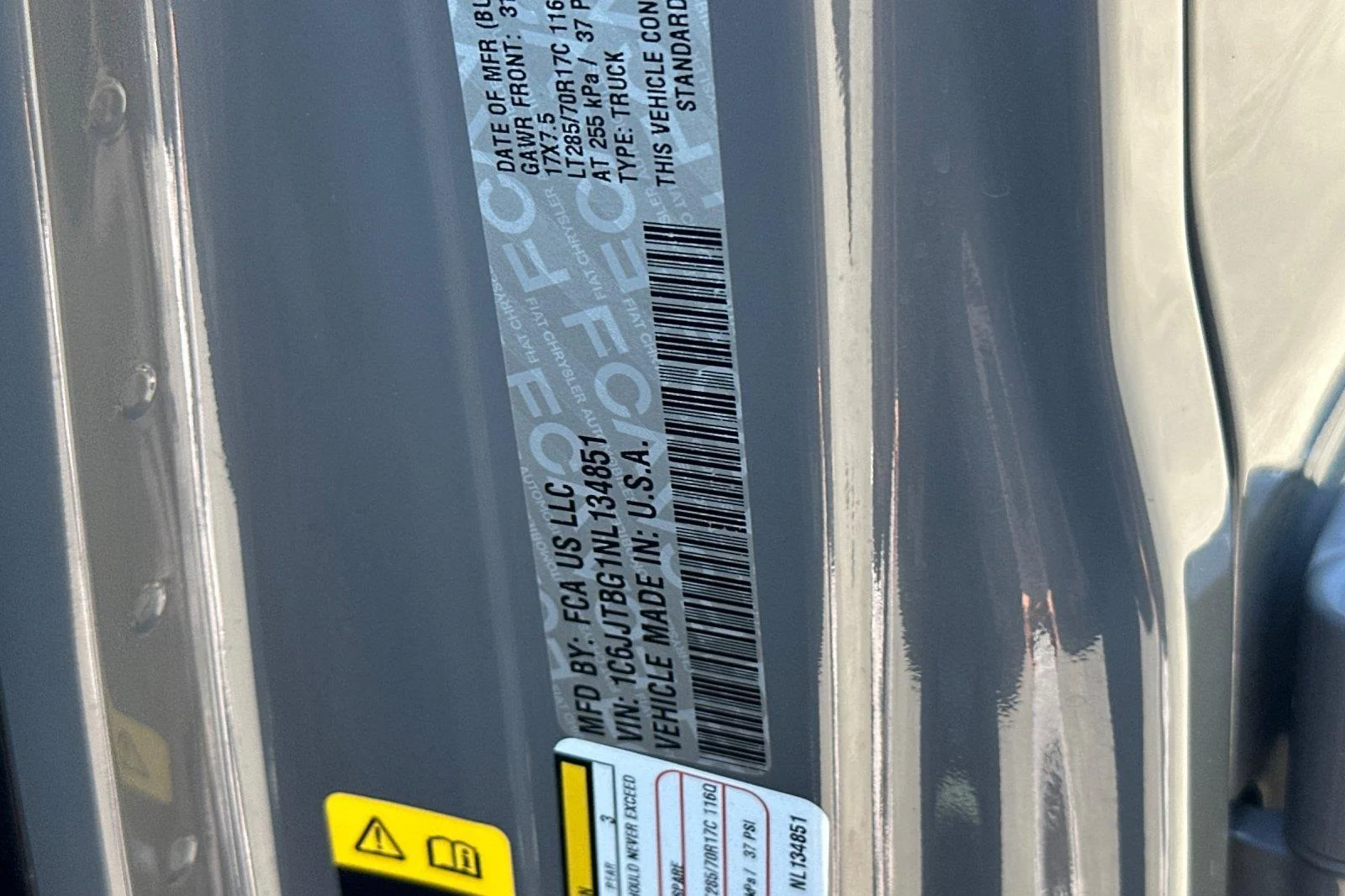 Used 2022 Sting-Gray Clearcoat Jeep Rubicon image 29