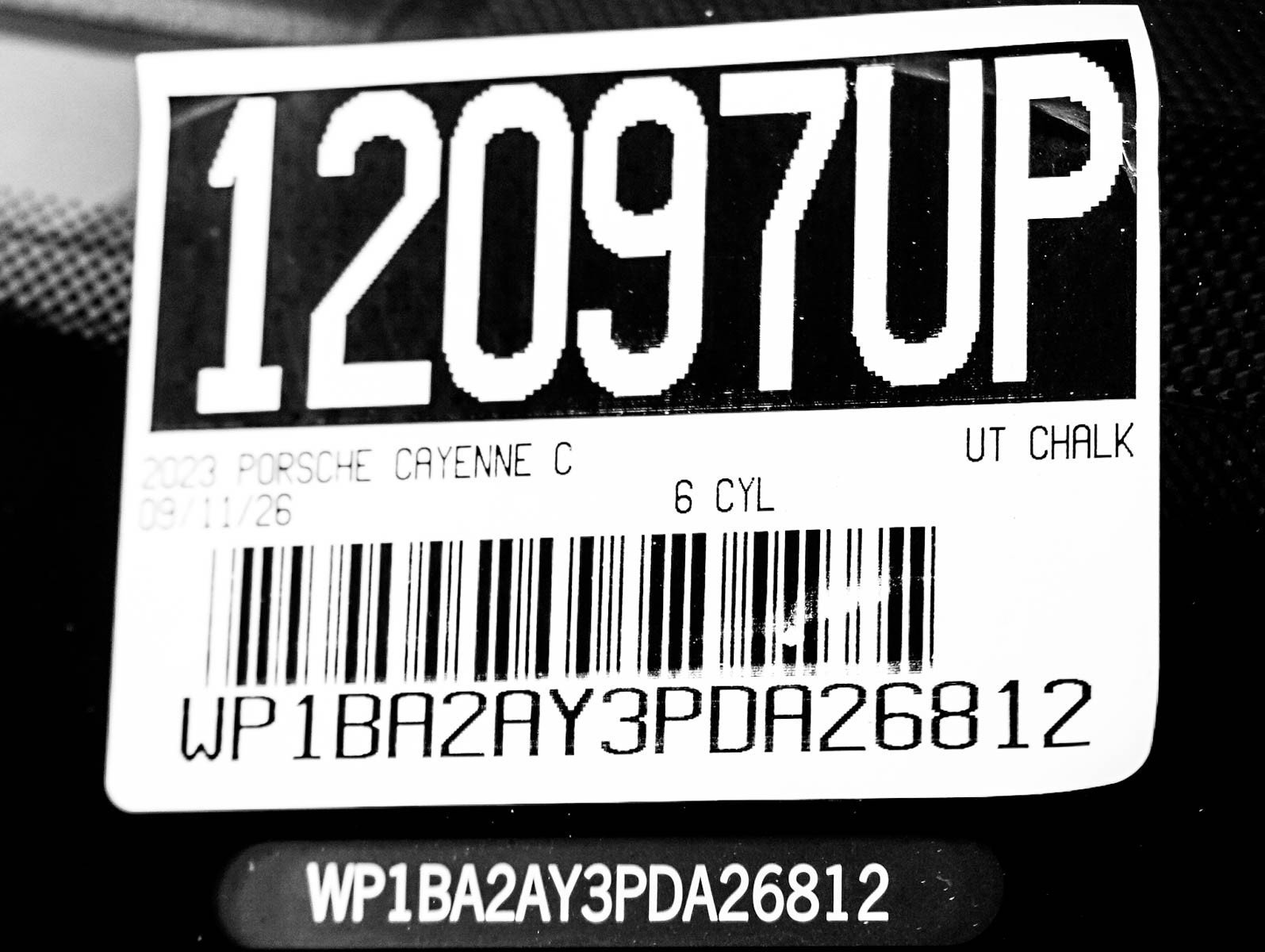 Certified Used 2023 CHALK Porsche Coupe image 33