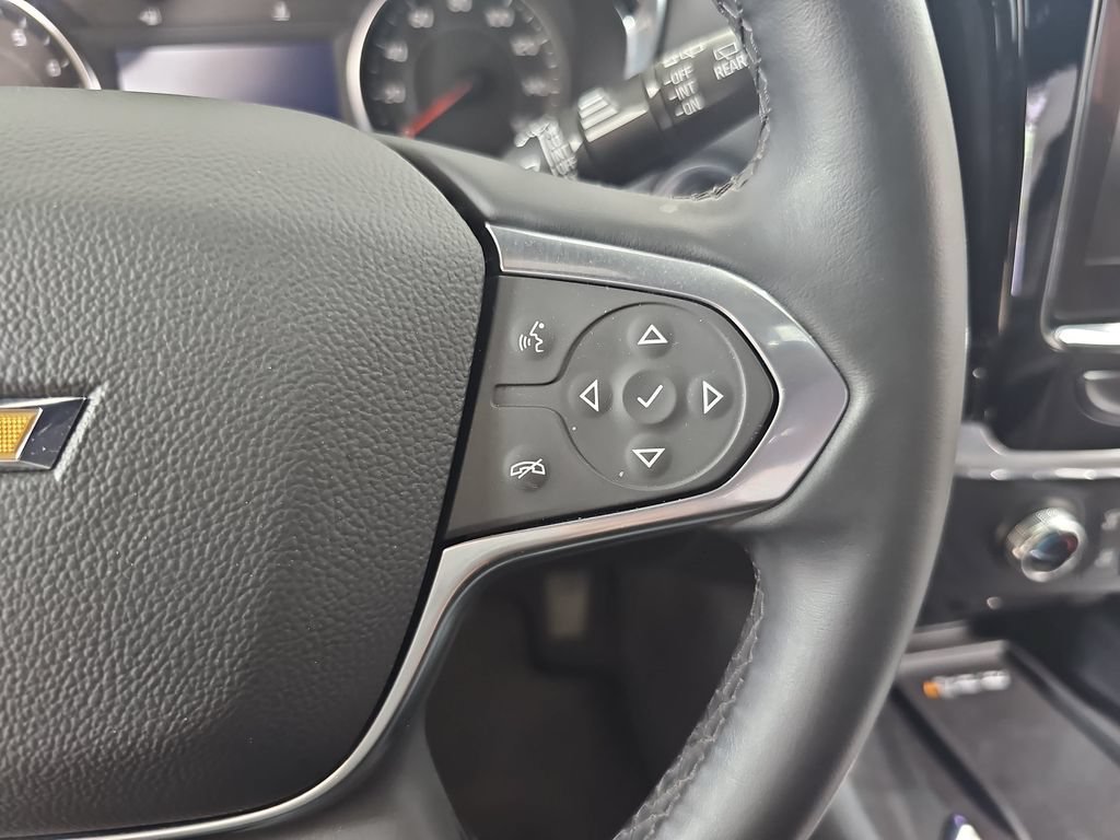 Used 2023 Northsky Blue Metallic Chevrolet LT Cloth image 25