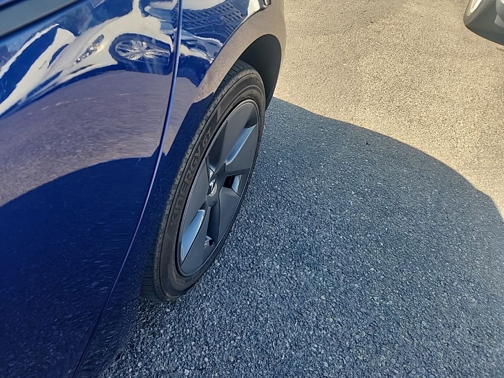 Used 2023 Blue Tesla Base image 9