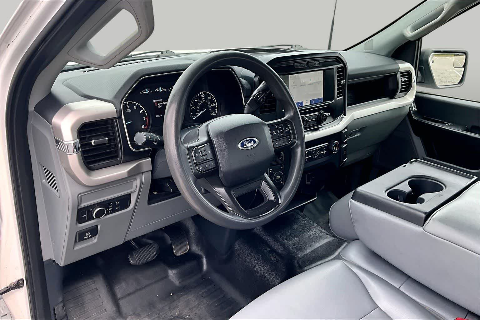 Used 2022 Oxford White Ford XL image 18
