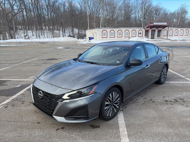 2024 Nissan Altima SV