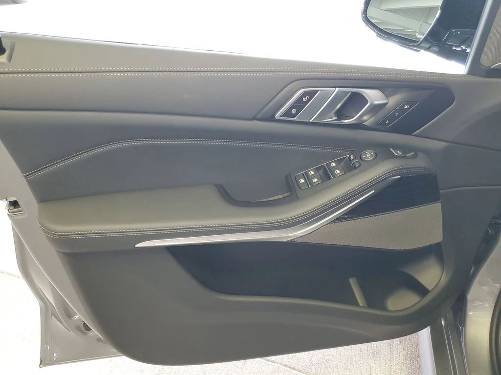 Used 2026 Gray BMW sDrive40i image 14