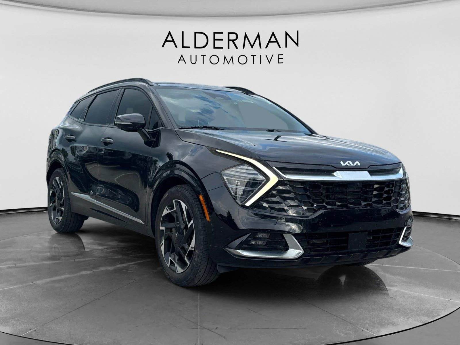 Used 2023 Ebony Black Kia SX-Prestige image 4