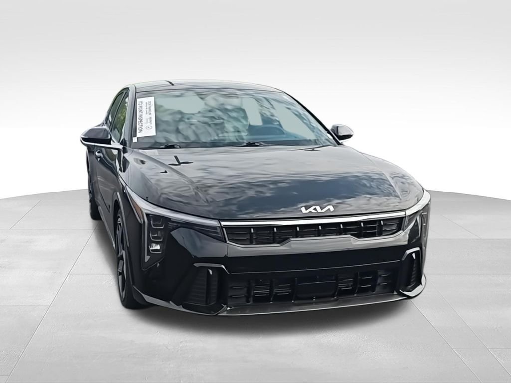 Used 2025 Black Kia GT-Line image 3