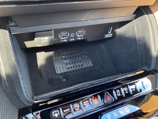 New 2026 Fathom Blue Pearl-Coat Exterior Paint (Late Availability) Jeep Summit Reserve image 17