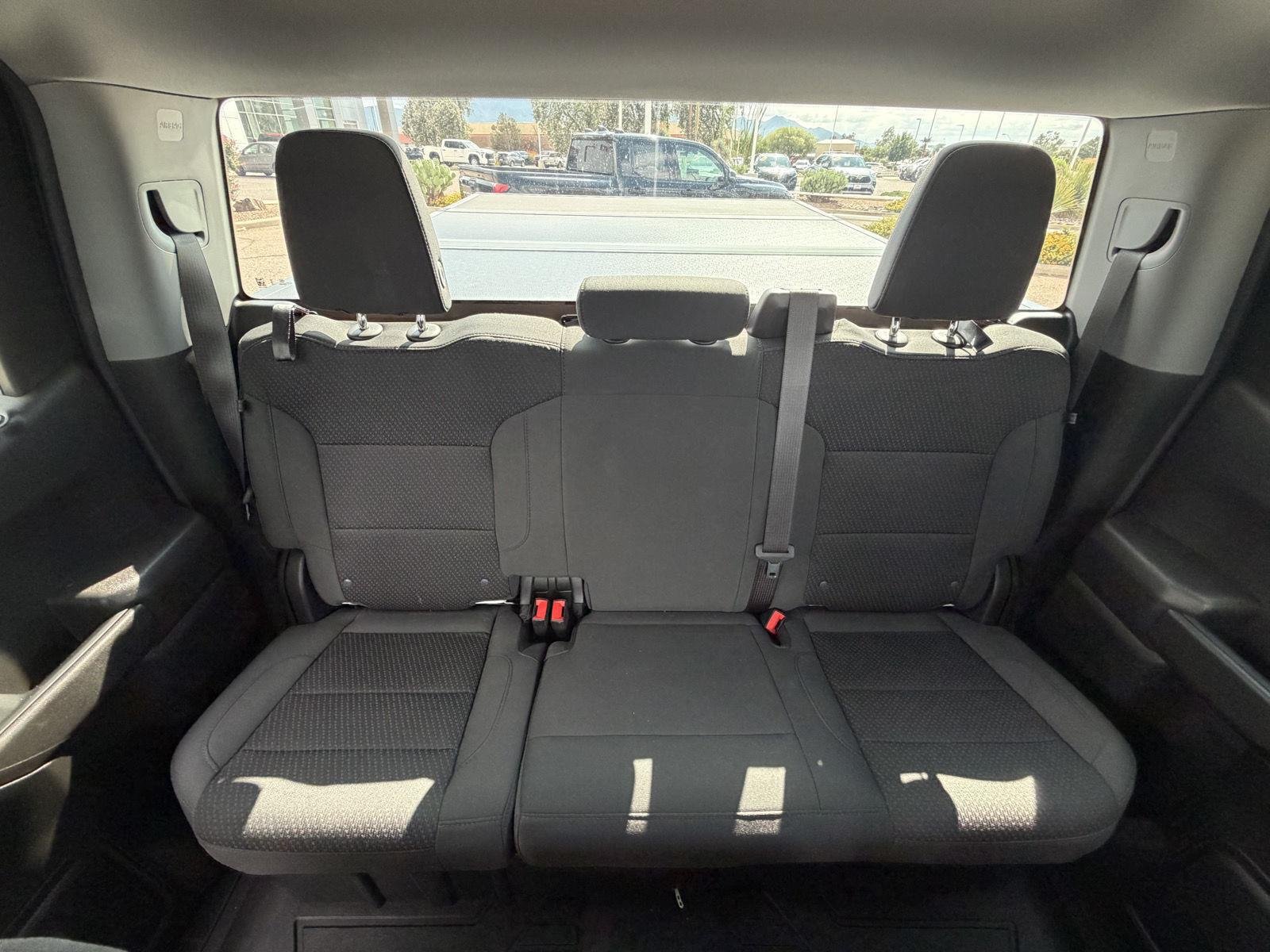 Used 2023 Summit White GMC Pro image 23