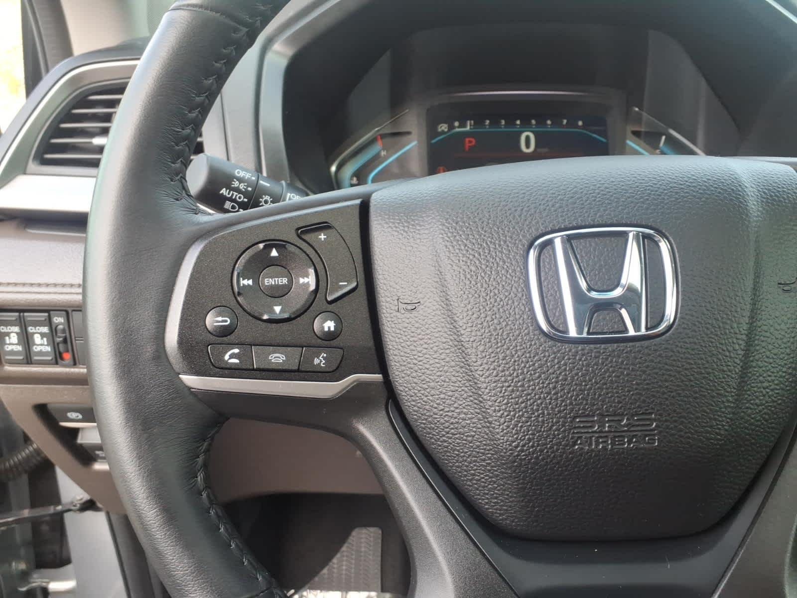 2024 Honda Odyssey EX-L - Photo 22