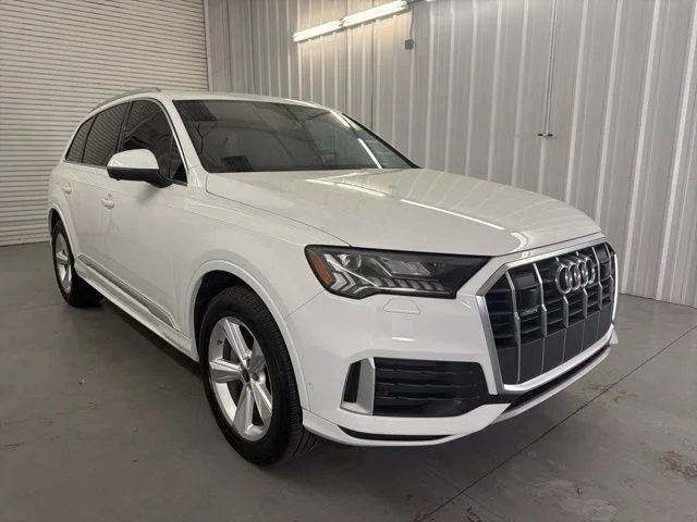 2023 Audi Q7 45 Premium Plus quattro Tiptronic's photo