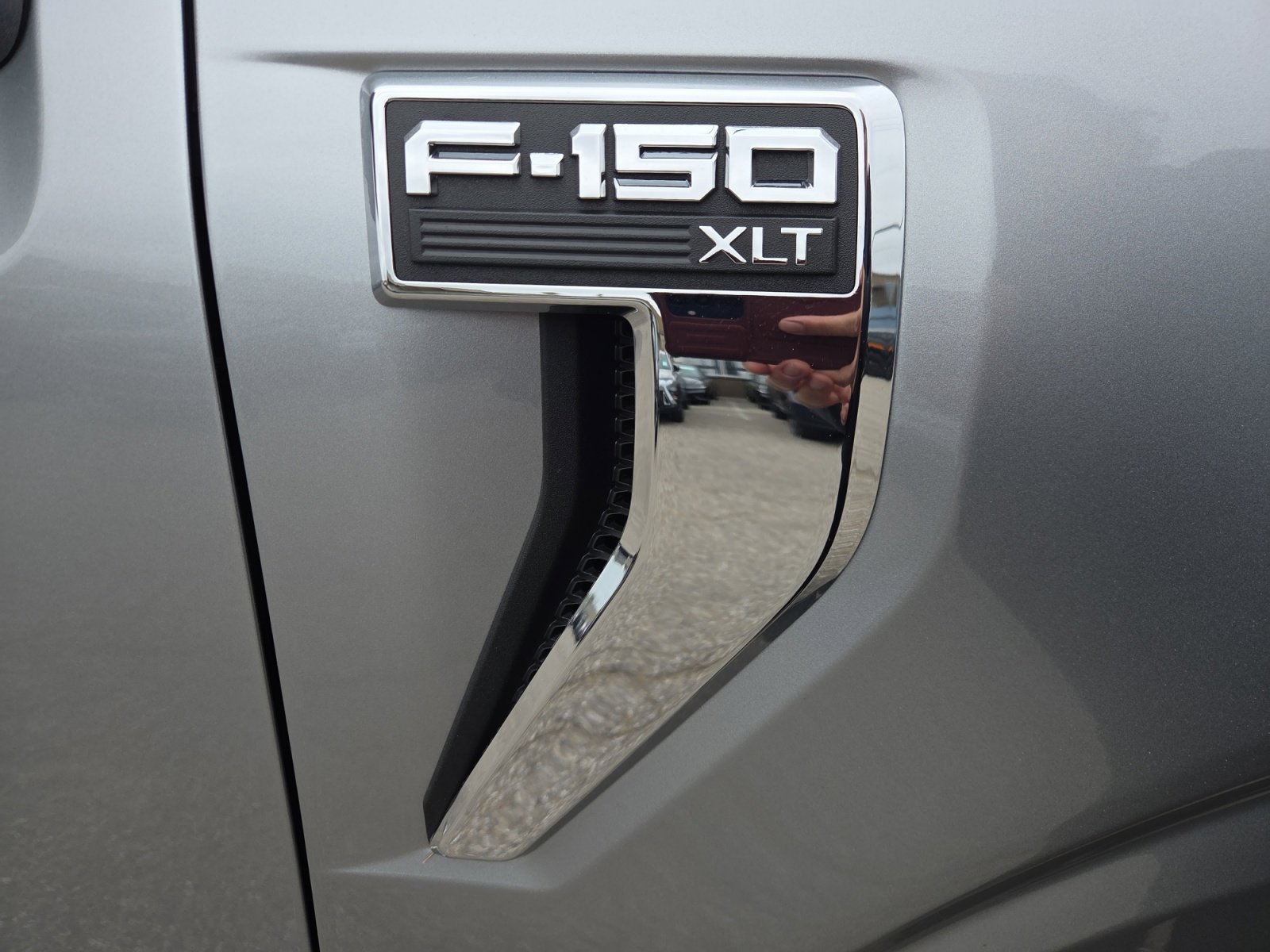 2025 Ford F-150 XLT - Photo 16