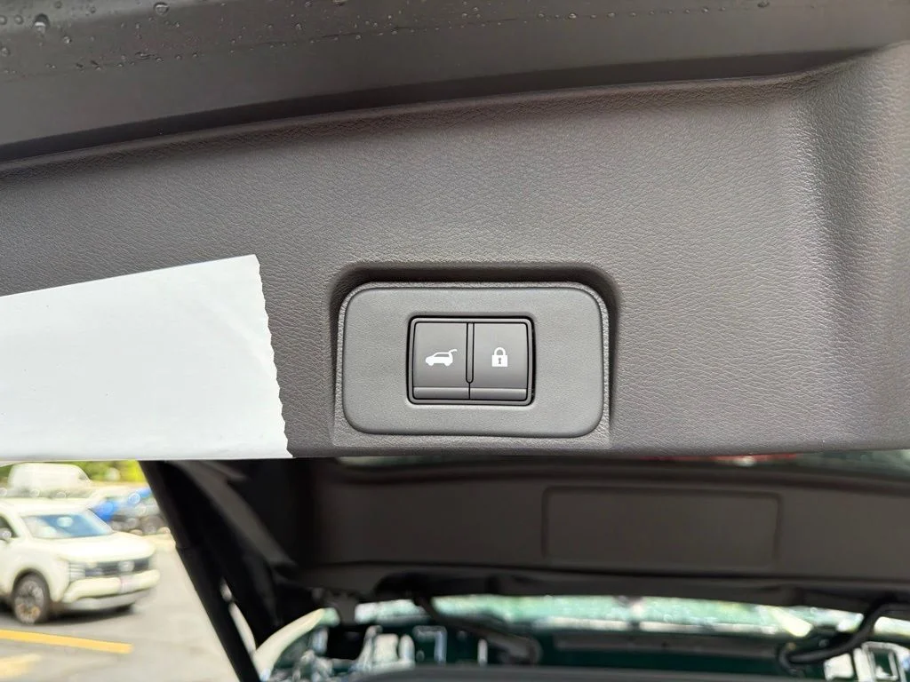 New 2026 Obsidian Green Pearl Nissan Rock Creek® image 25