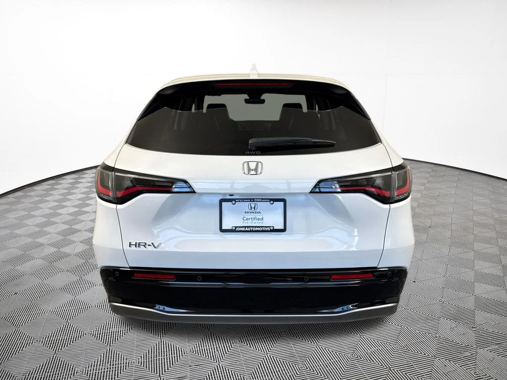 Certified Used 2026 Platinum White Pearl Honda AWD EX-L image 10