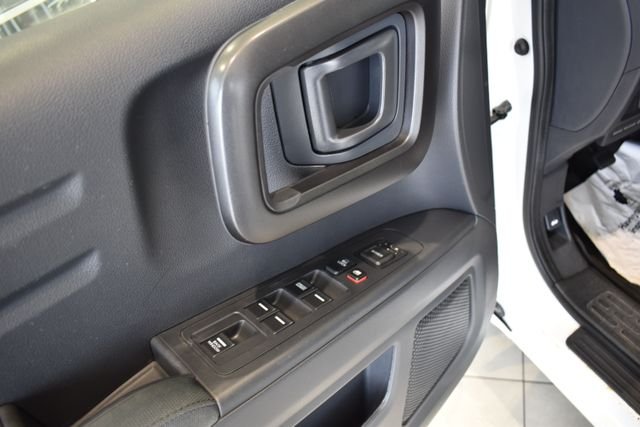 Used 2013 White Honda Sport image 16